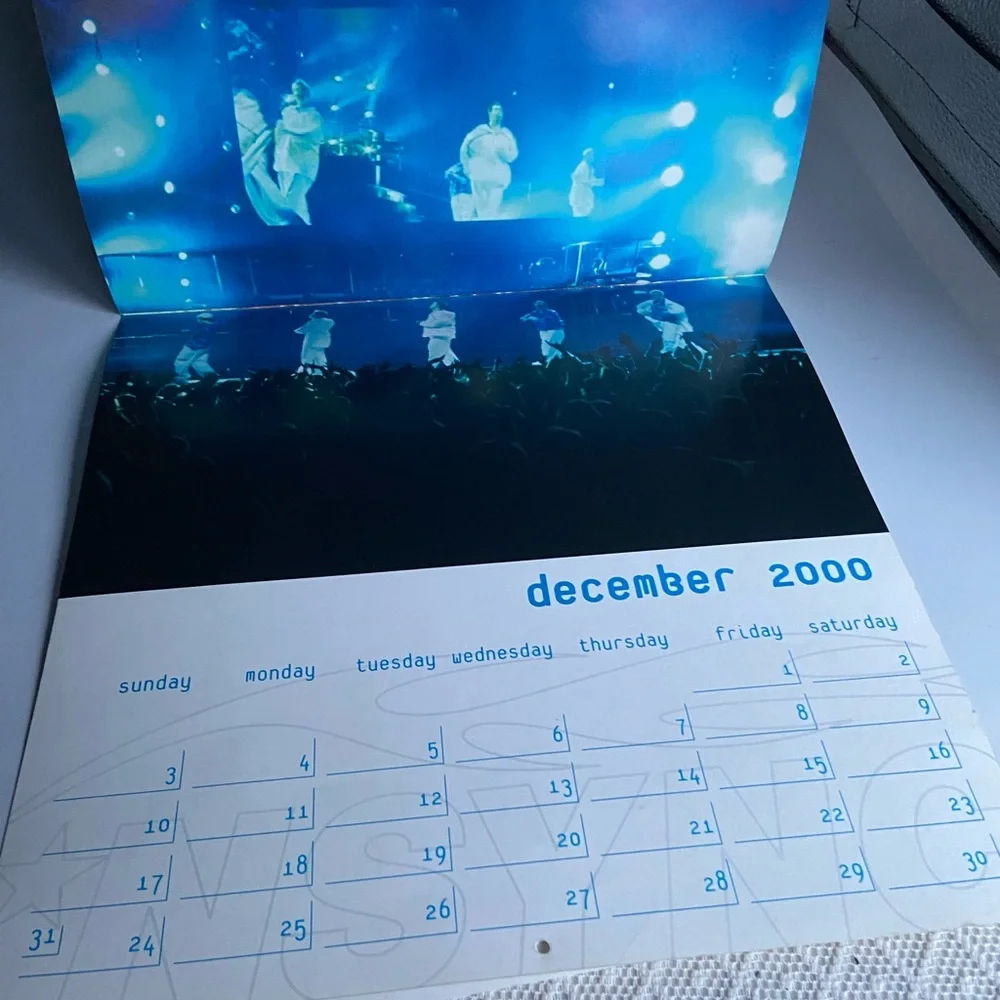 NSYNC Year 2000 16 month Wall Calendar